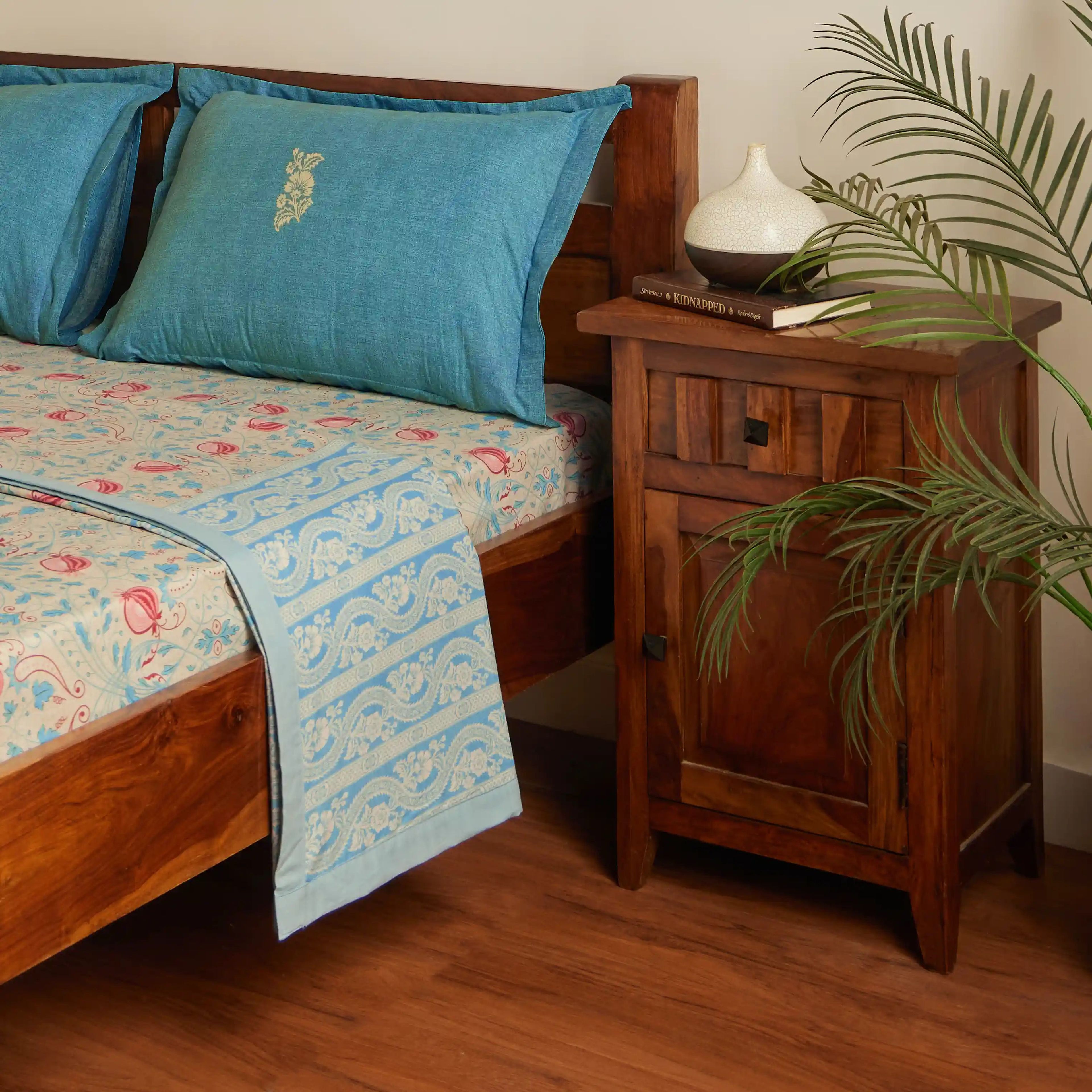 Chippa Lane | Contemporary Indian Print Design Coordinated Bedding Set | Set of Bedsheet & Dohars-Light Blue