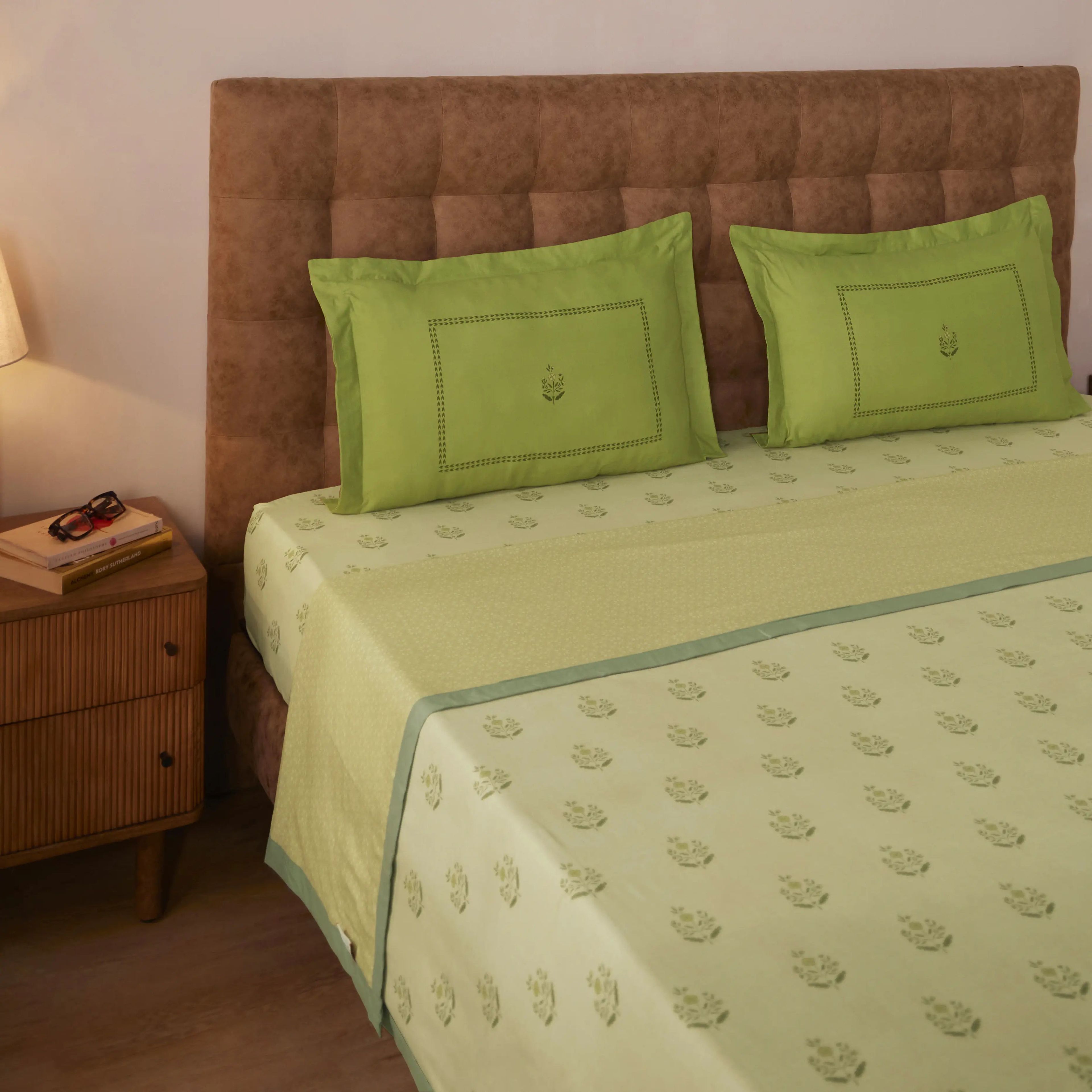 Chippa Lane | Contemporary Indian Print Design Coordinated Bedding Set | Set of Bedsheet & Dohar-Indian Moss