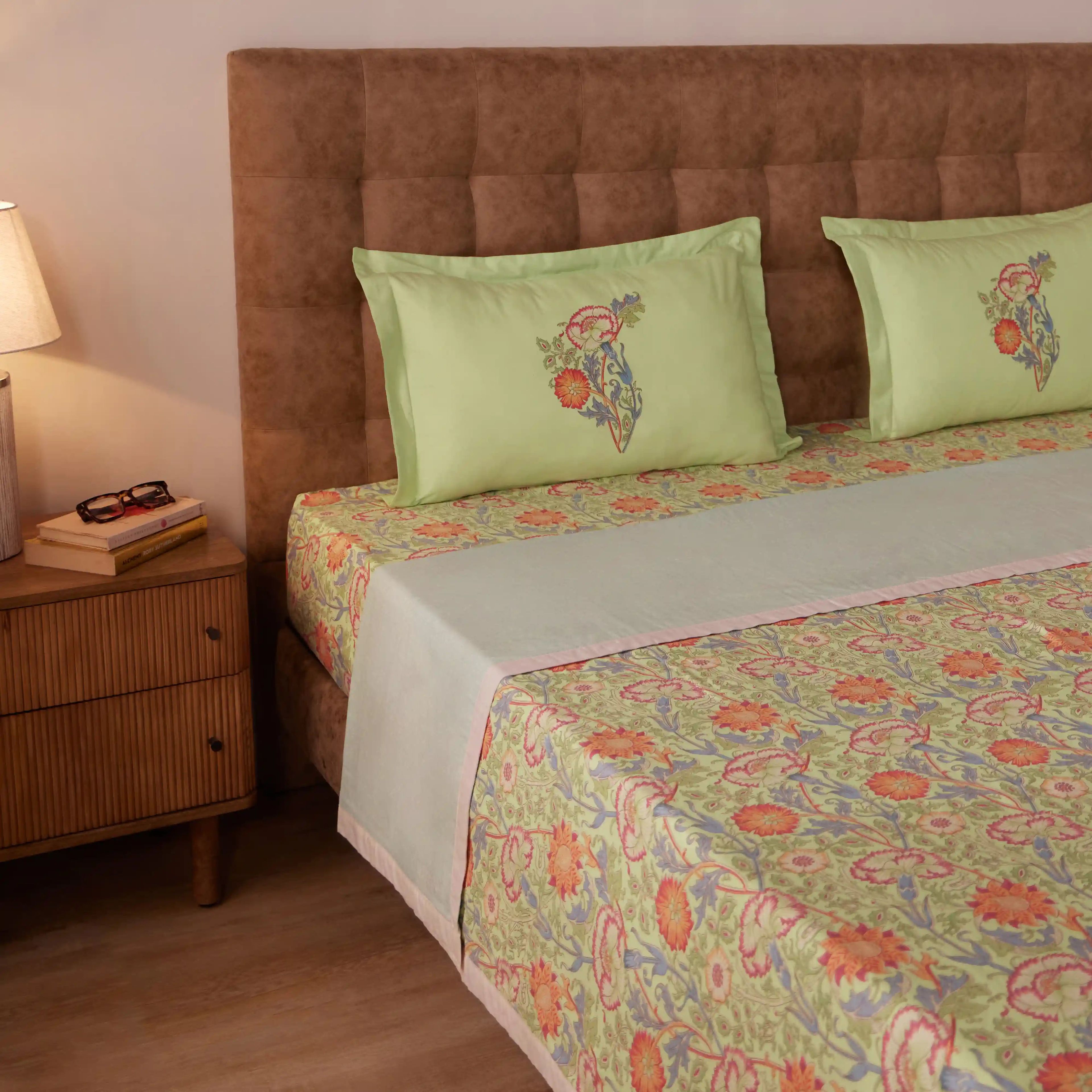 Chippa Lane | Contemporary Indian Print Design Coordinated Bedding Set | Set of Bedsheet & Dohar-Green