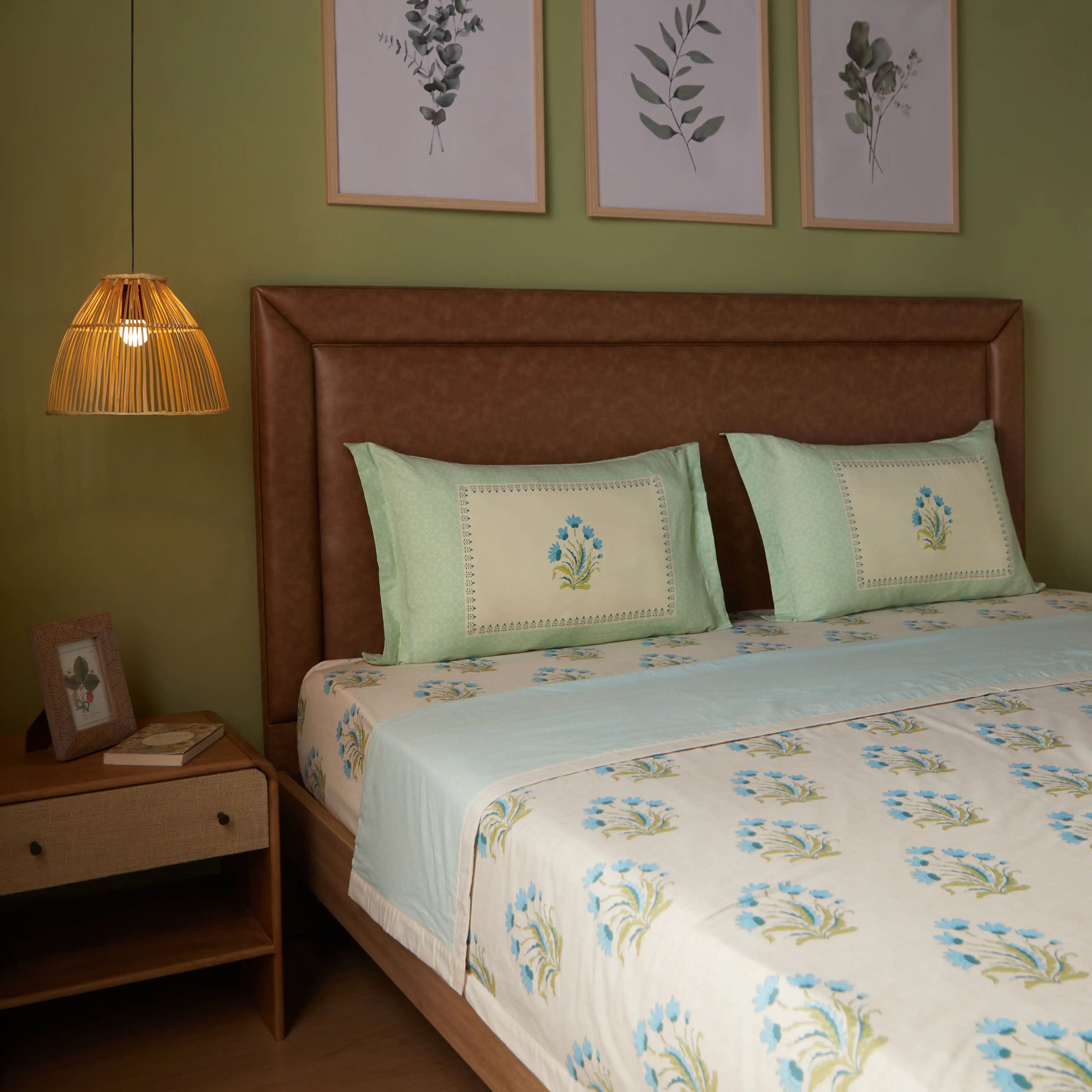 Chippa Lane | Contemporary Indian Print Design Coordinated Bedding Set | Set of Bedsheet & Dohar-Indian Sage