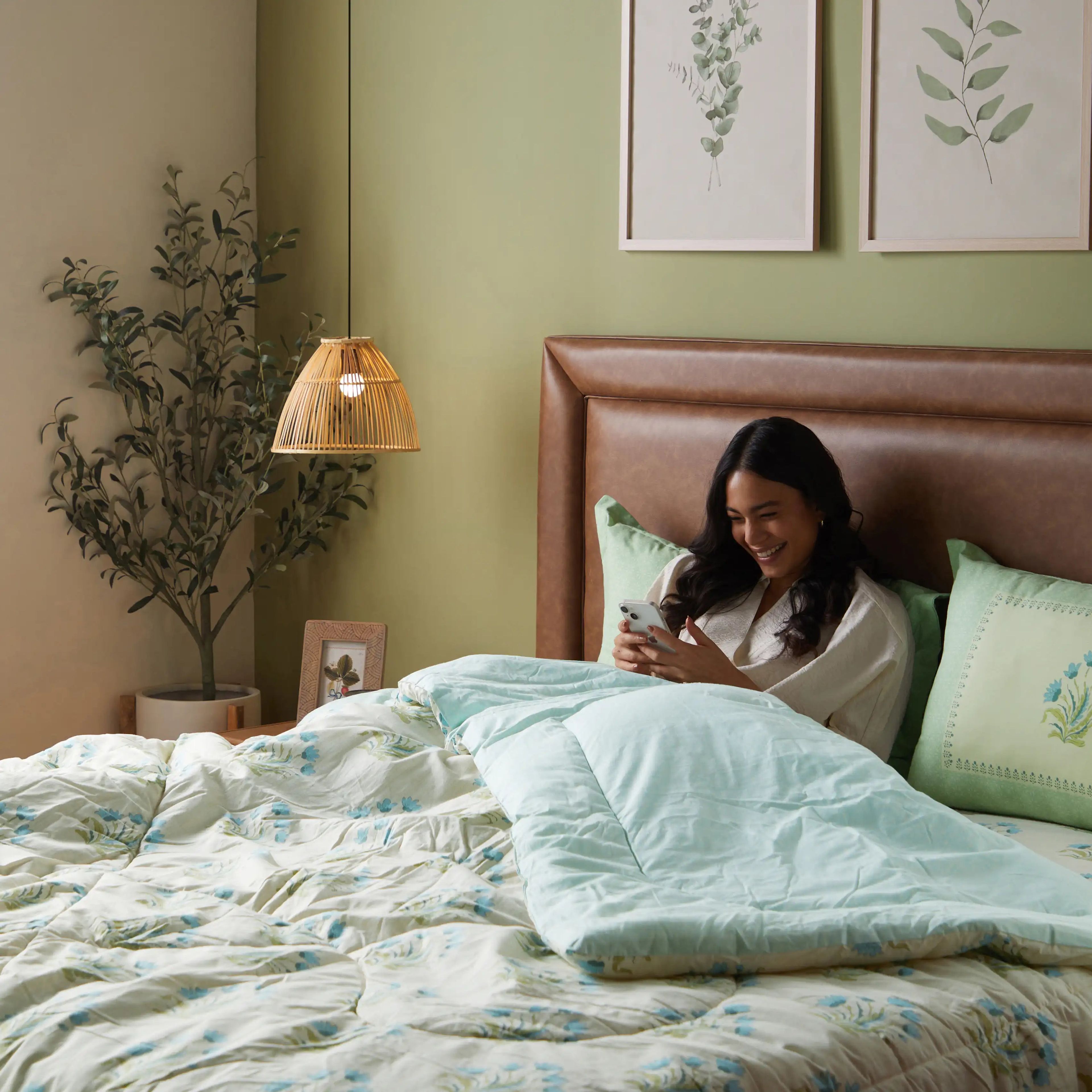 Chippa Lane | Contemporary Indian Print Design 240GSM Reversible Comforter for Extra Warmth-Indian Sage