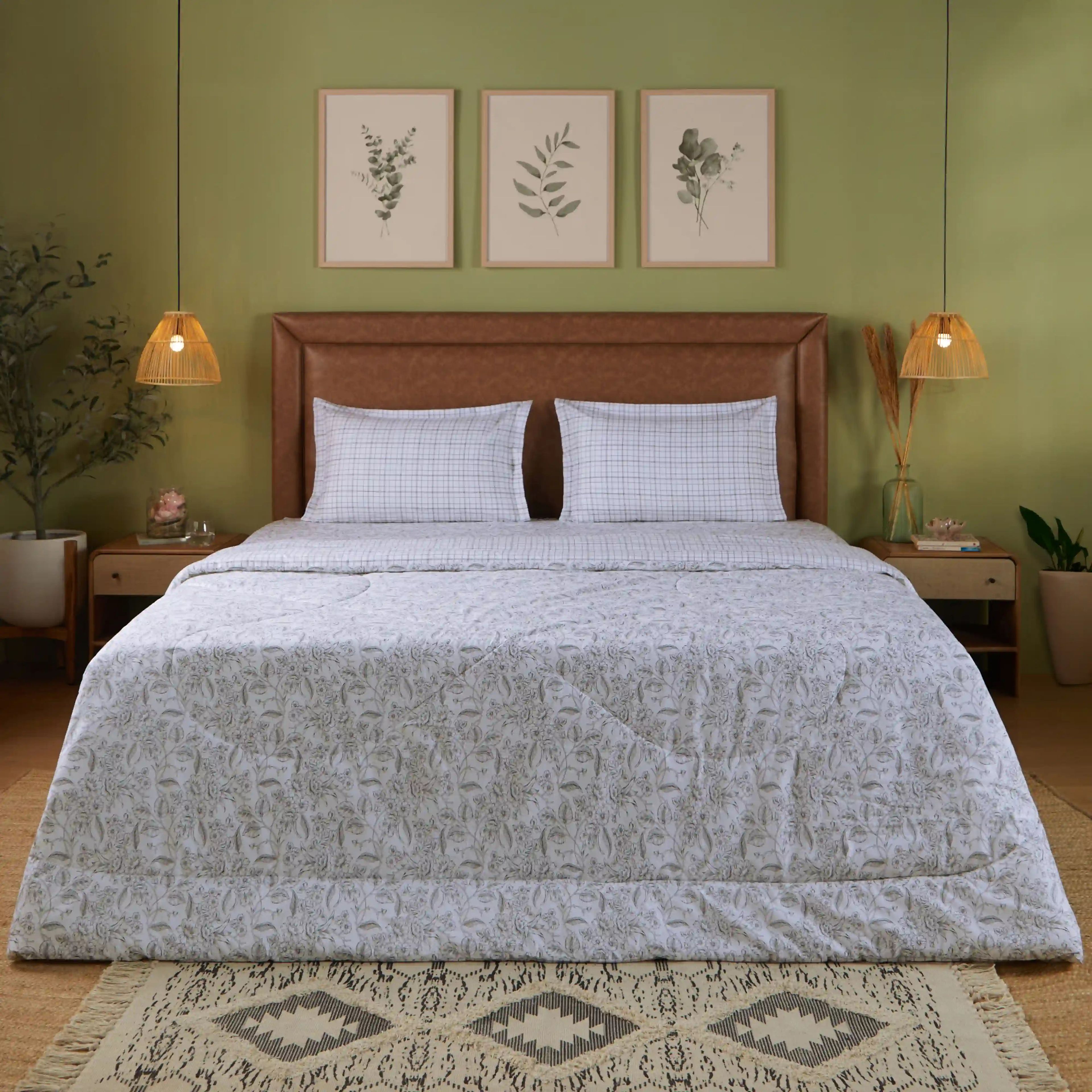 Mishella | Mix & Match Printed Coordinated Bedding Set | Set of Bedsheet & Comforter - Charcoal Bloom