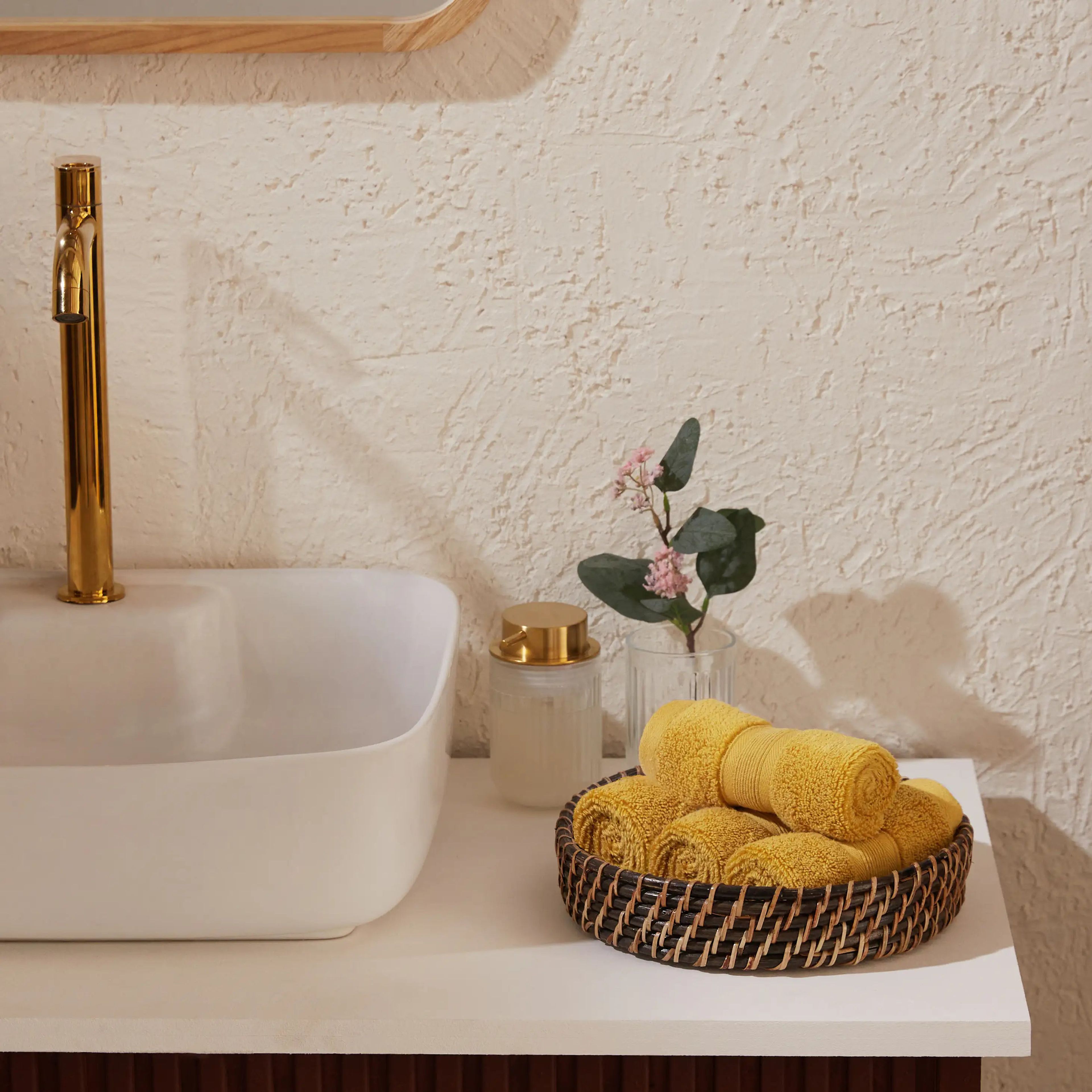 Pelushe | Super Absorbent & Luxurious Zero Twist Cotton Terry Face Towels | Set of 4