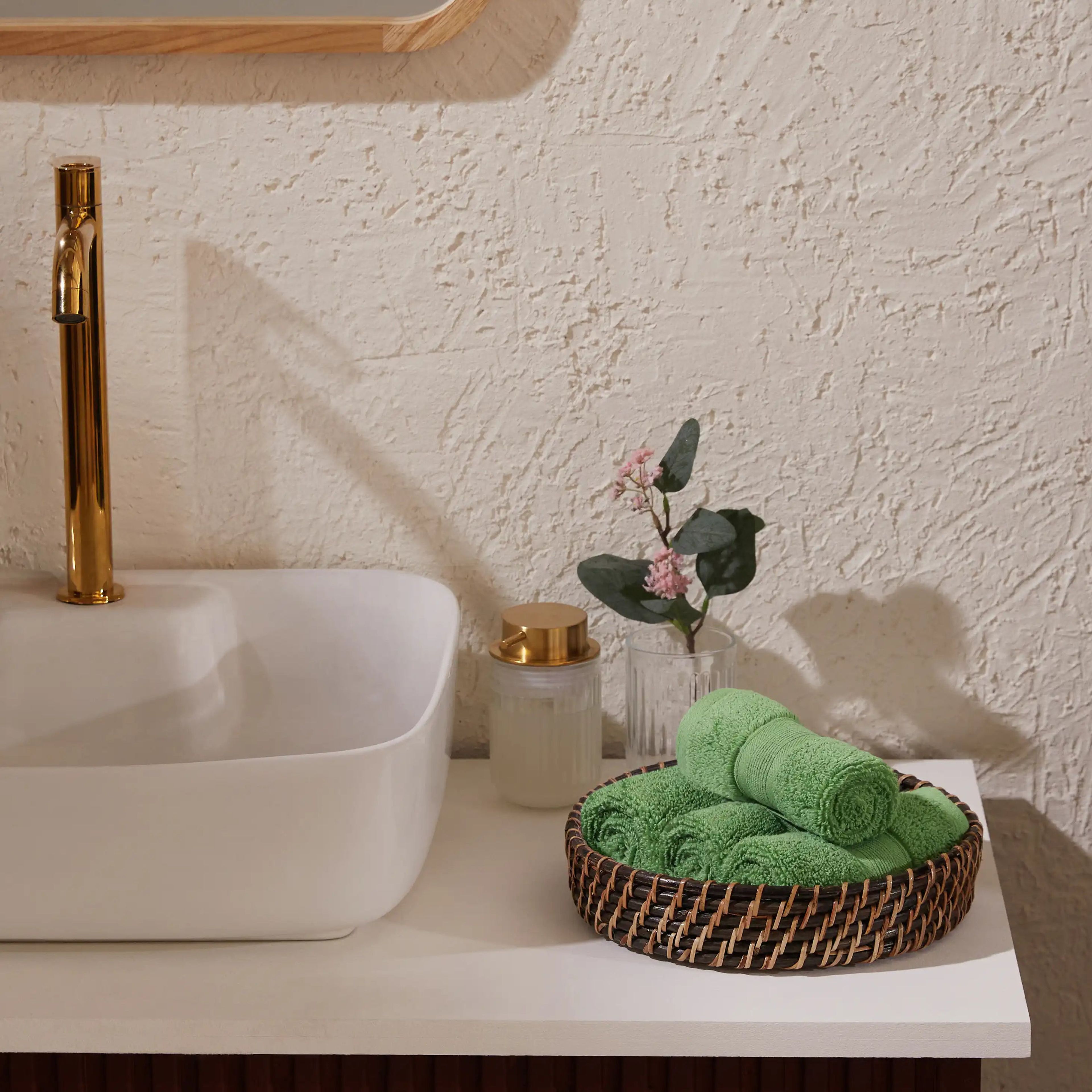 Pelushe | Super Absorbent & Luxurious Zero Twist Cotton Terry Face Towels | Set of 4