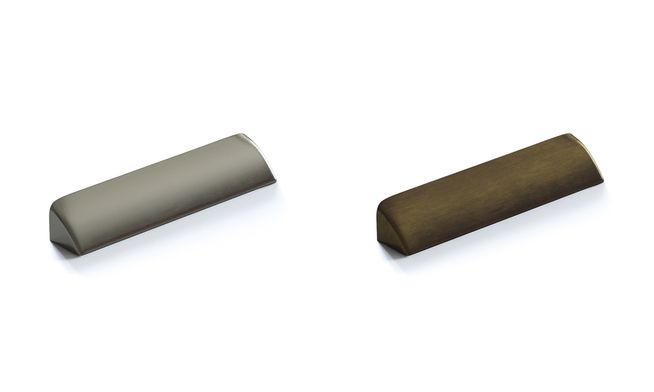 DP 90516, Brass Gloss