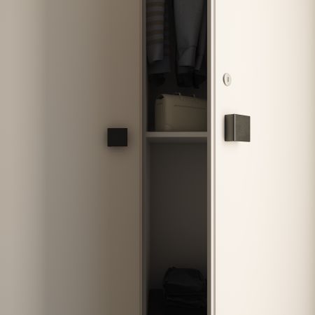 KN 90103, Matt Black